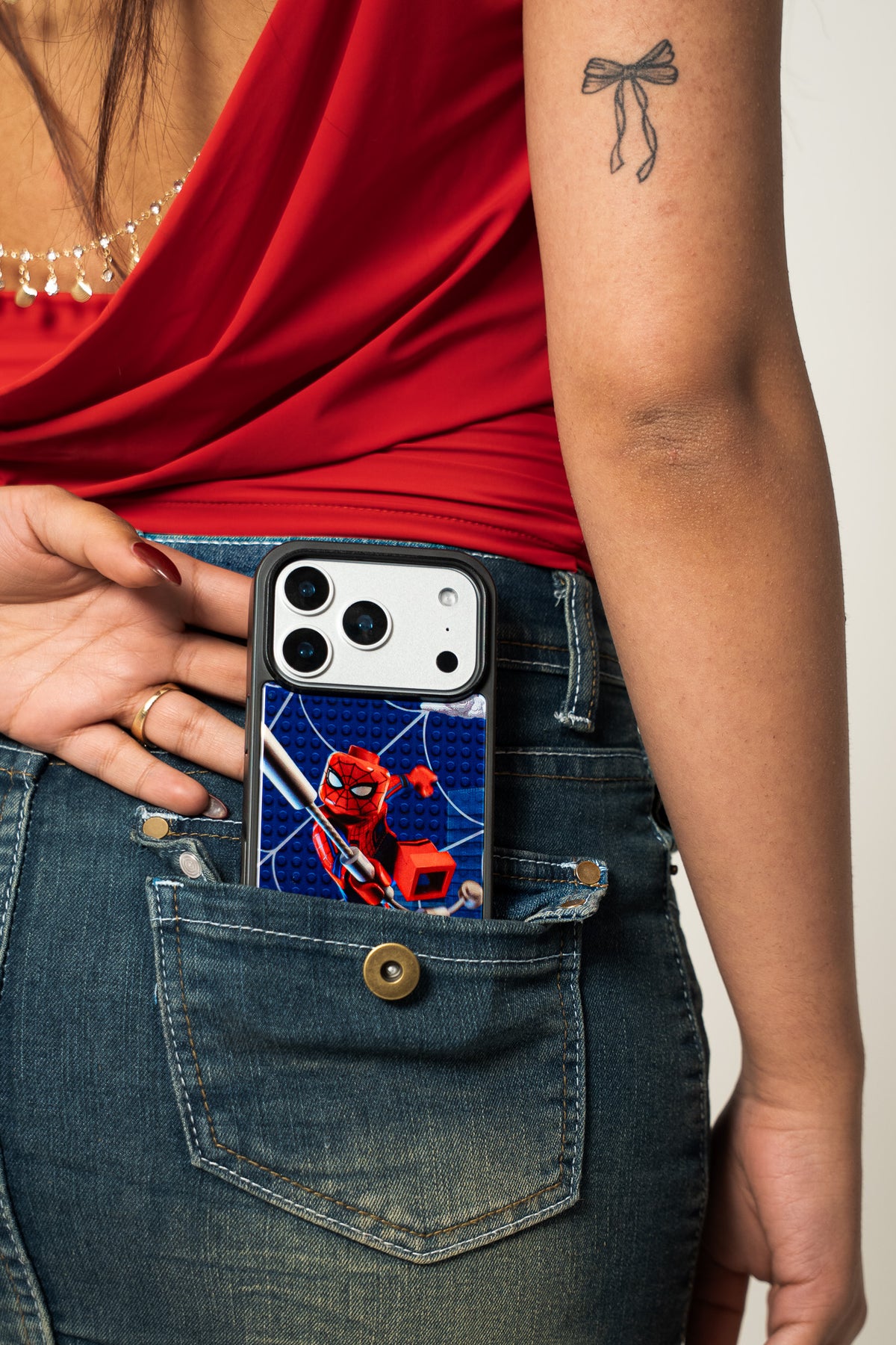 Web Swinger phone case by Caseraves, photo 4