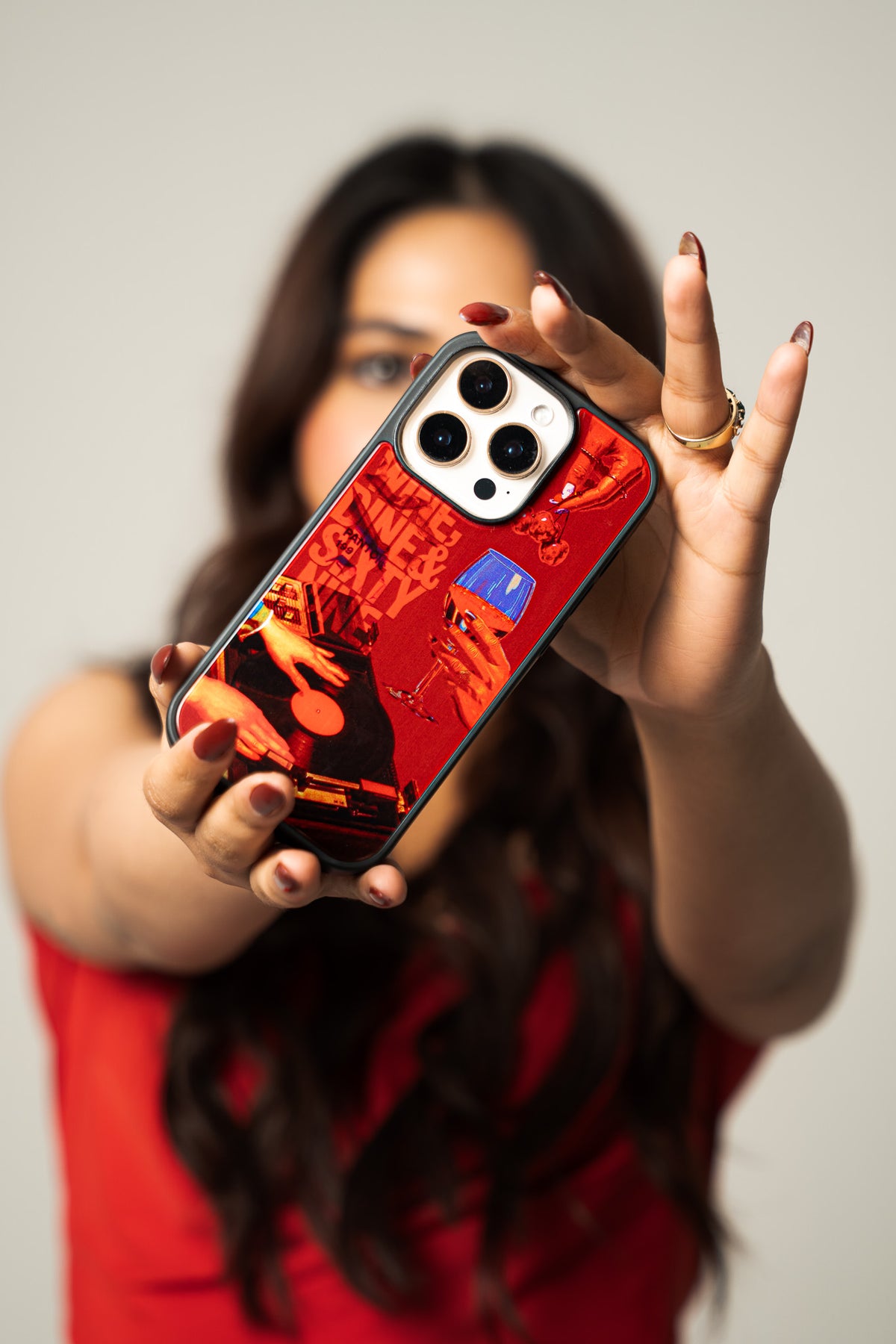 Wine Dine phone case by Caseraves, photo 3
