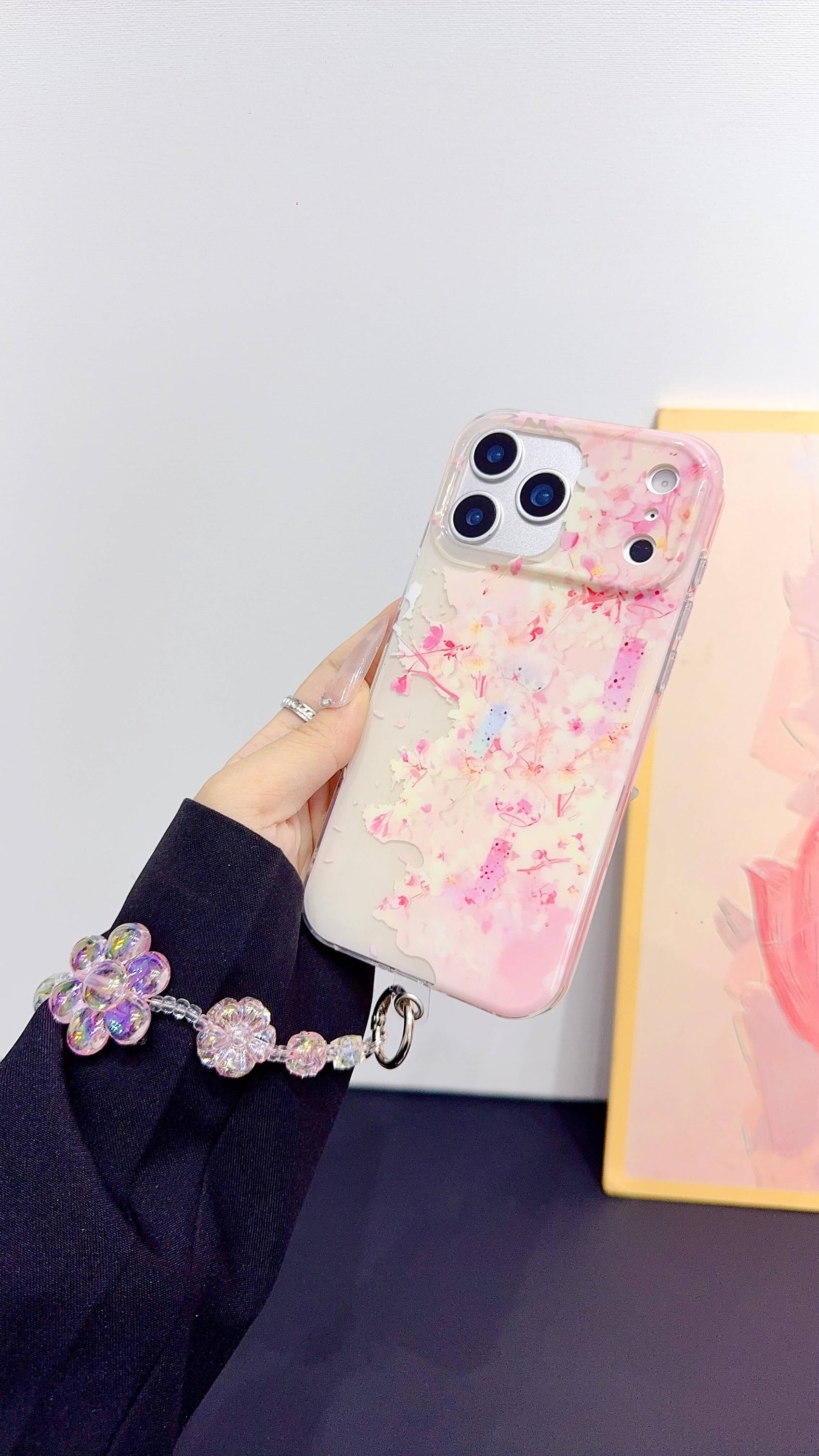 Sakura Case with Pendent Charm
